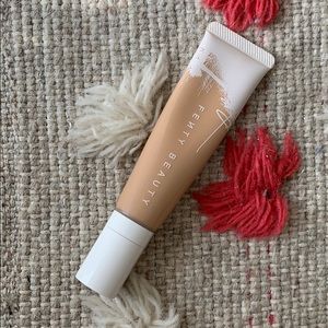Fenty  beauty foundation